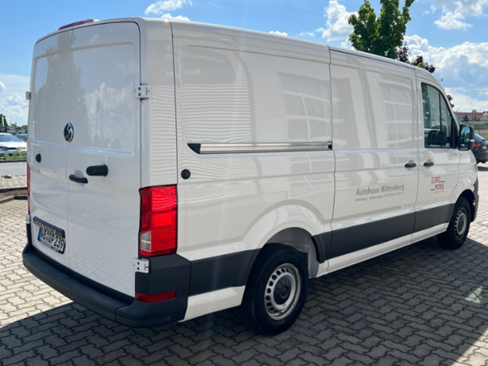 Volkswagen Crafter Kasten mittlerer Radstand – Bild 4