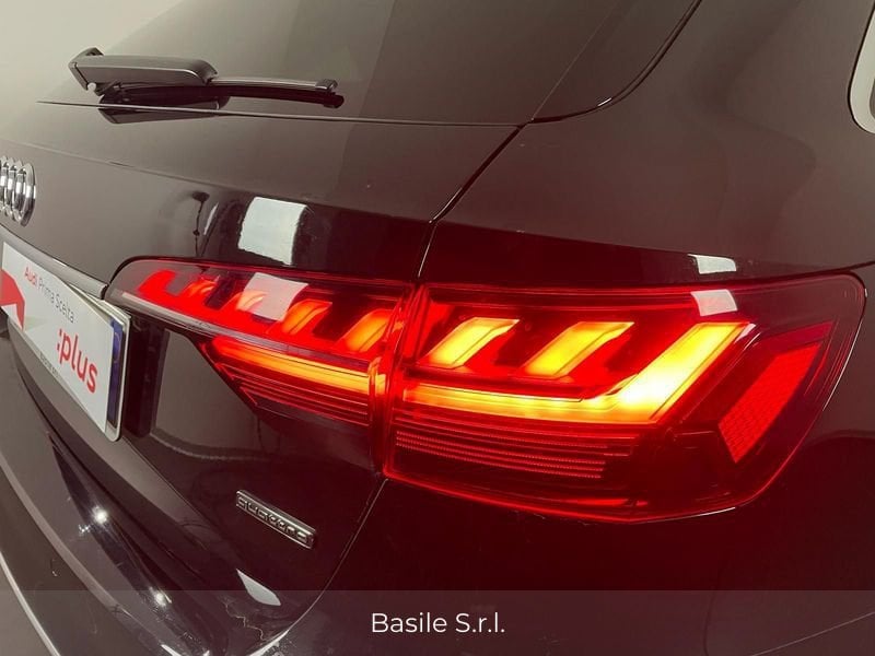 Immagine di Audi A4 Avant S line edition 40 TDI quattro 150 kW (204 CV) S tronic - Vista: for more details contact your dealer