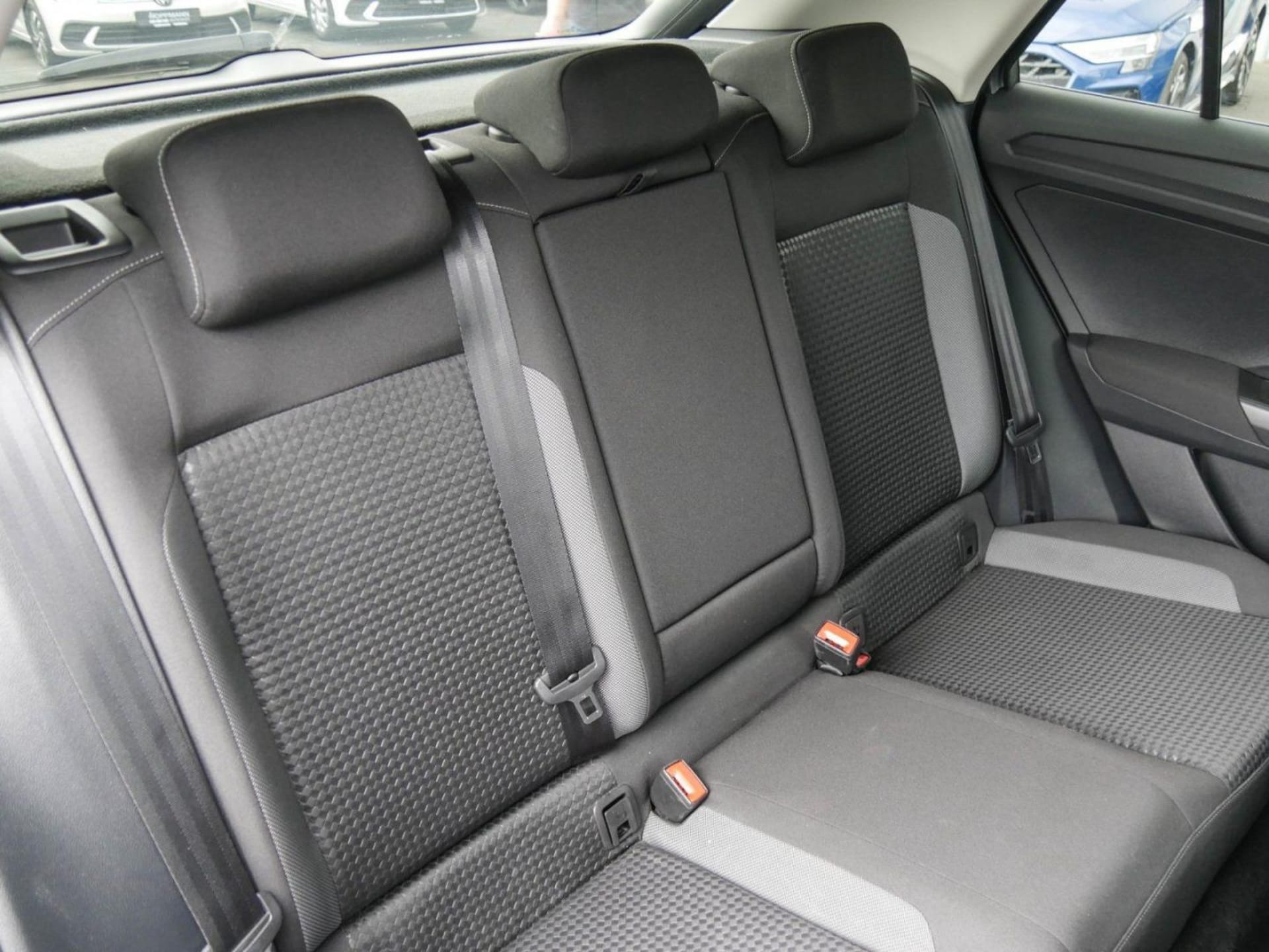 Volkswagen T-Roc Active
