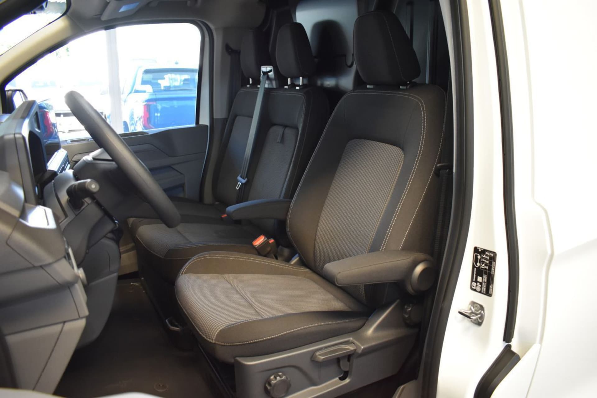 Volkswagen Transporter Kasten langer Radstand