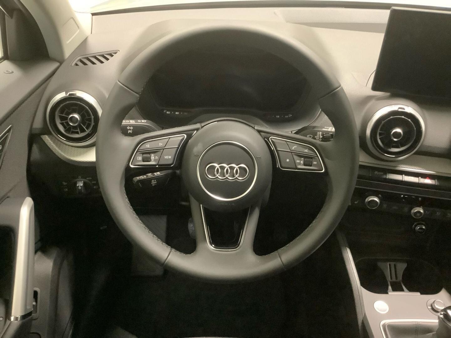 Bild über Audi Q2 S line 35 TFSI Schaltgetriebe - für weitere Informationen kontaktieren Sie den Audi Partner