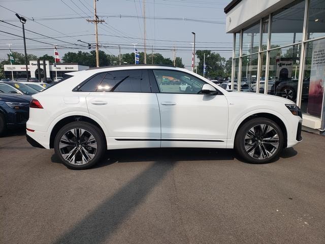 2026 Audi Q8