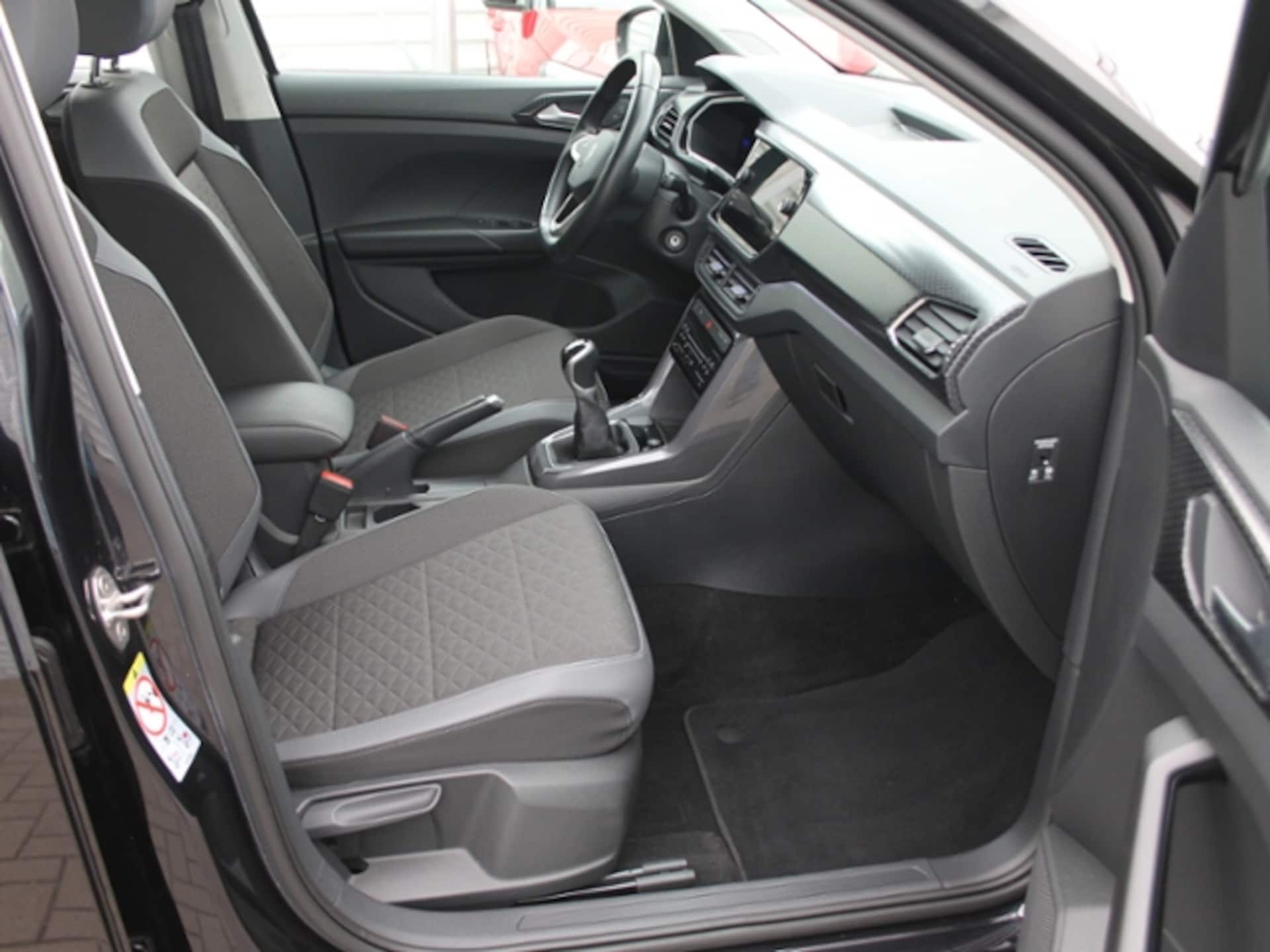 Volkswagen T-Cross Style