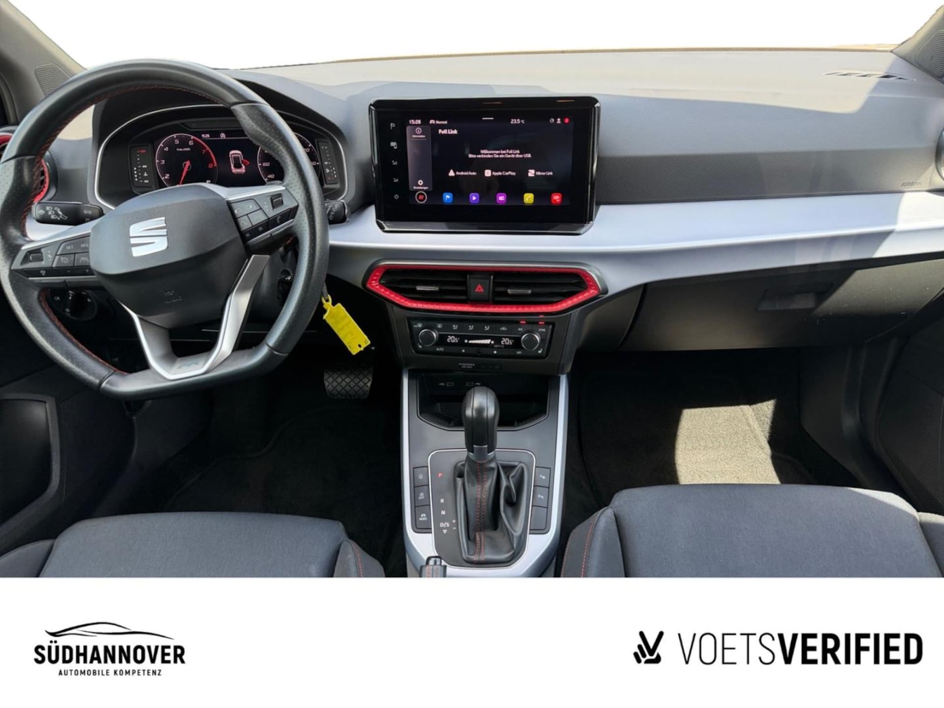 SEAT Arona FR