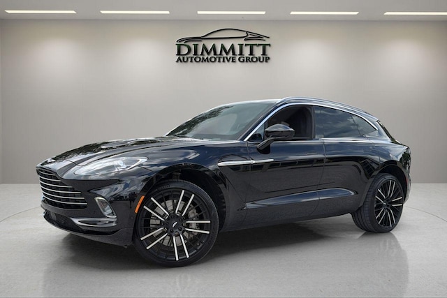 2024 Aston Martin DBX