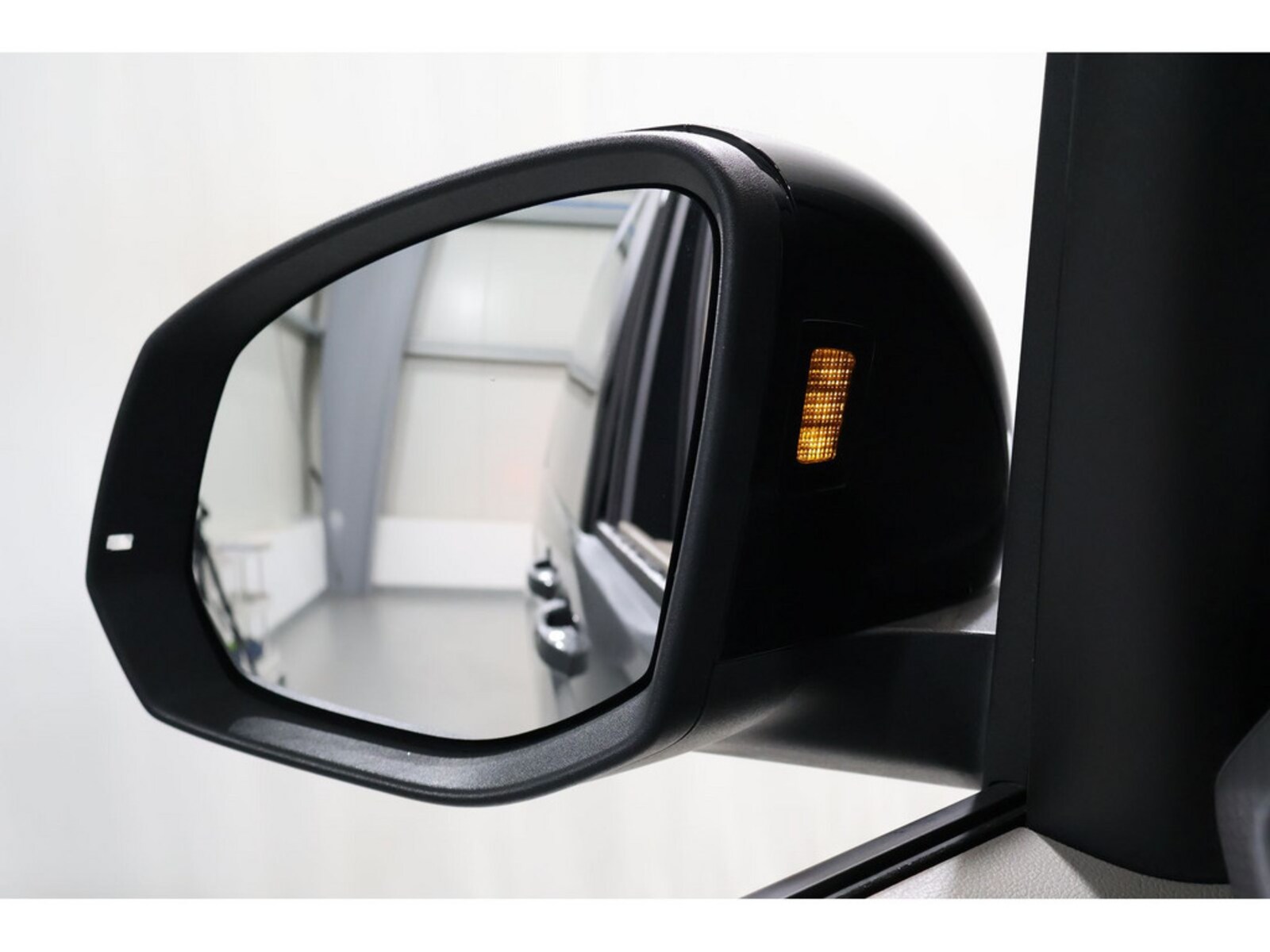Volkswagen Multivan – Bild 18