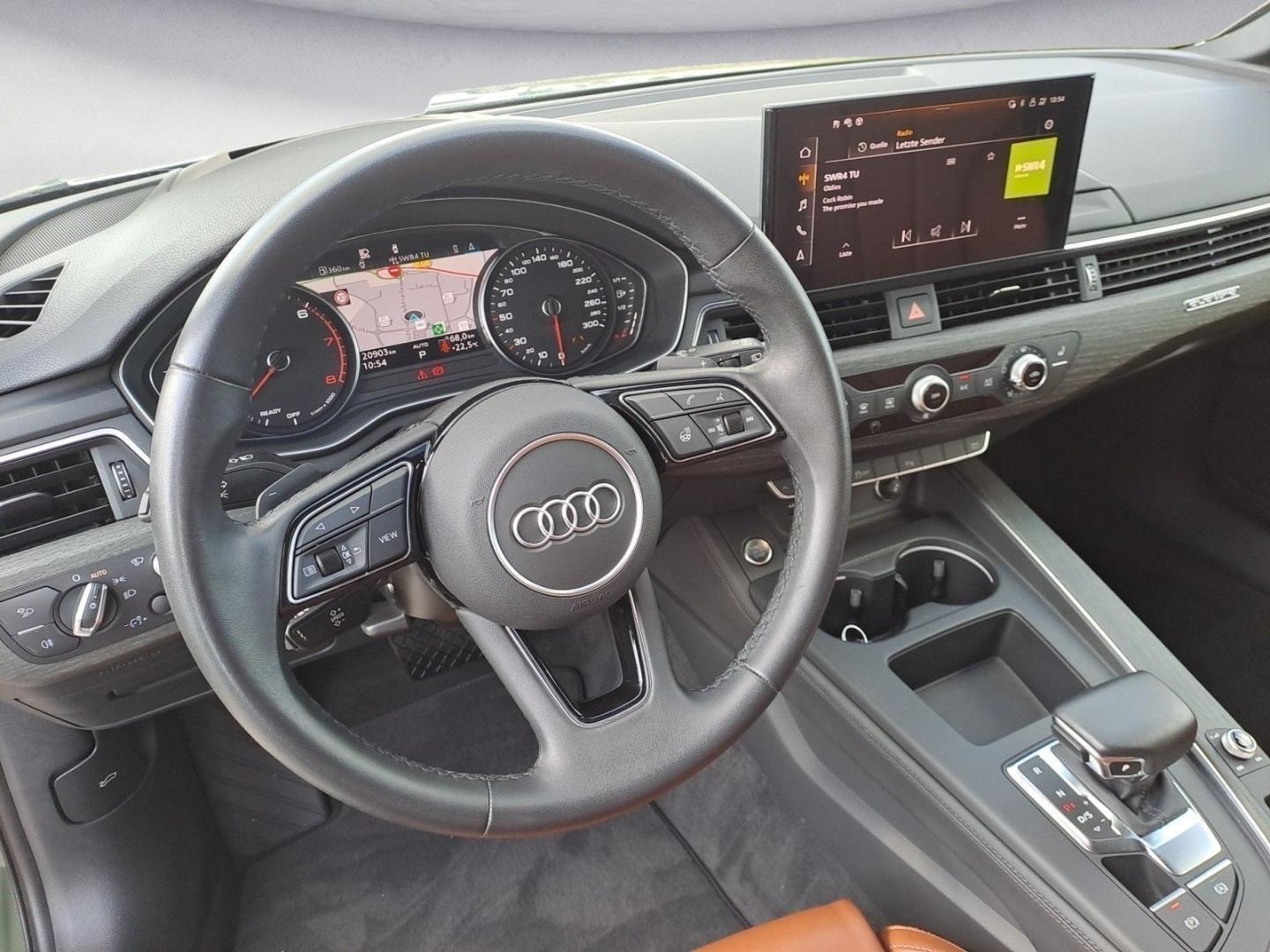 Bild über Audi A4 Avant S line 40 TFSI quattro S tronic - für weitere Informationen kontaktieren Sie den Audi Partner
