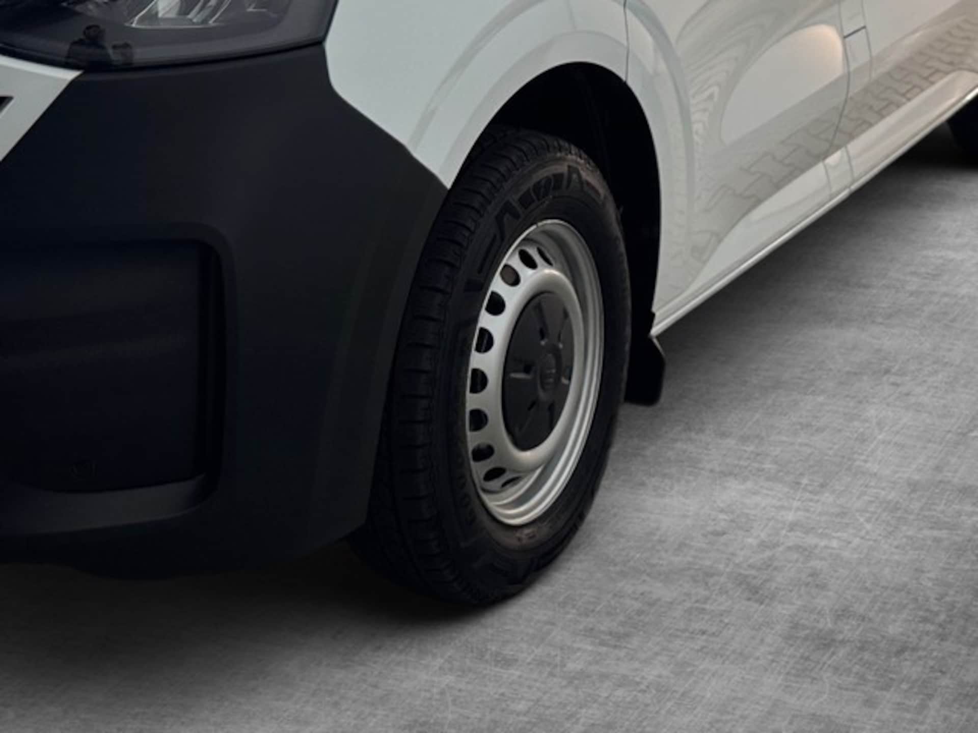 Volkswagen Transporter Kasten kurzer Radstand