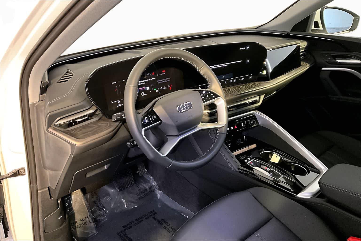 2025 Audi Q5 Premium - Photo 18
