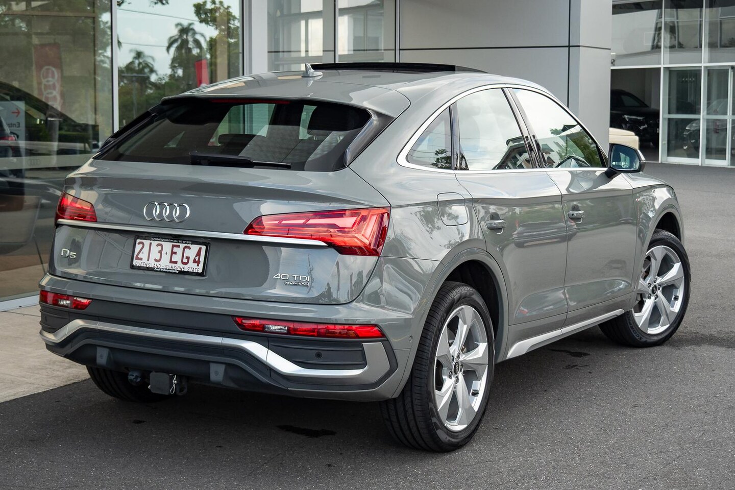 Image about Audi Q5 Sportback 40 TDI quattro S tronic