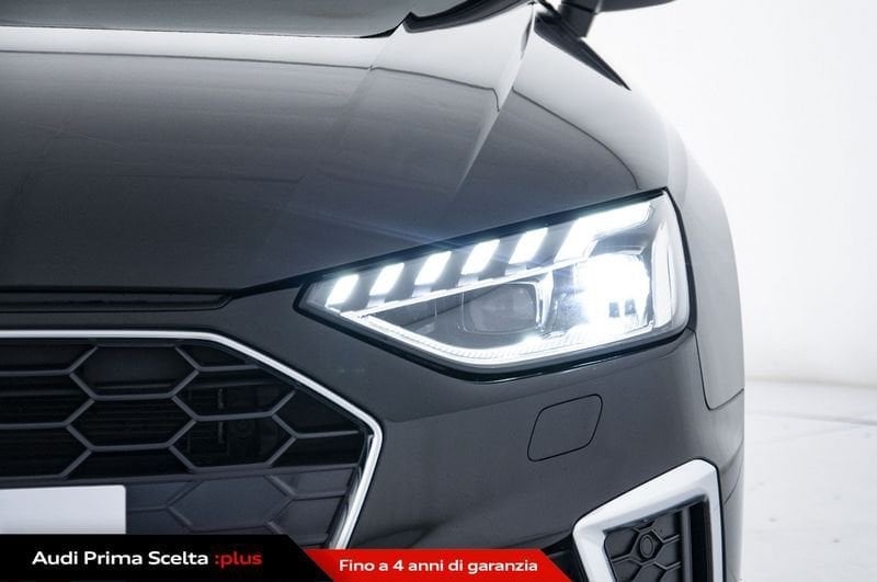 Image about Audi A4 Avant S line edition 40 TDI quattro 150 kW (204 CV) S tronic