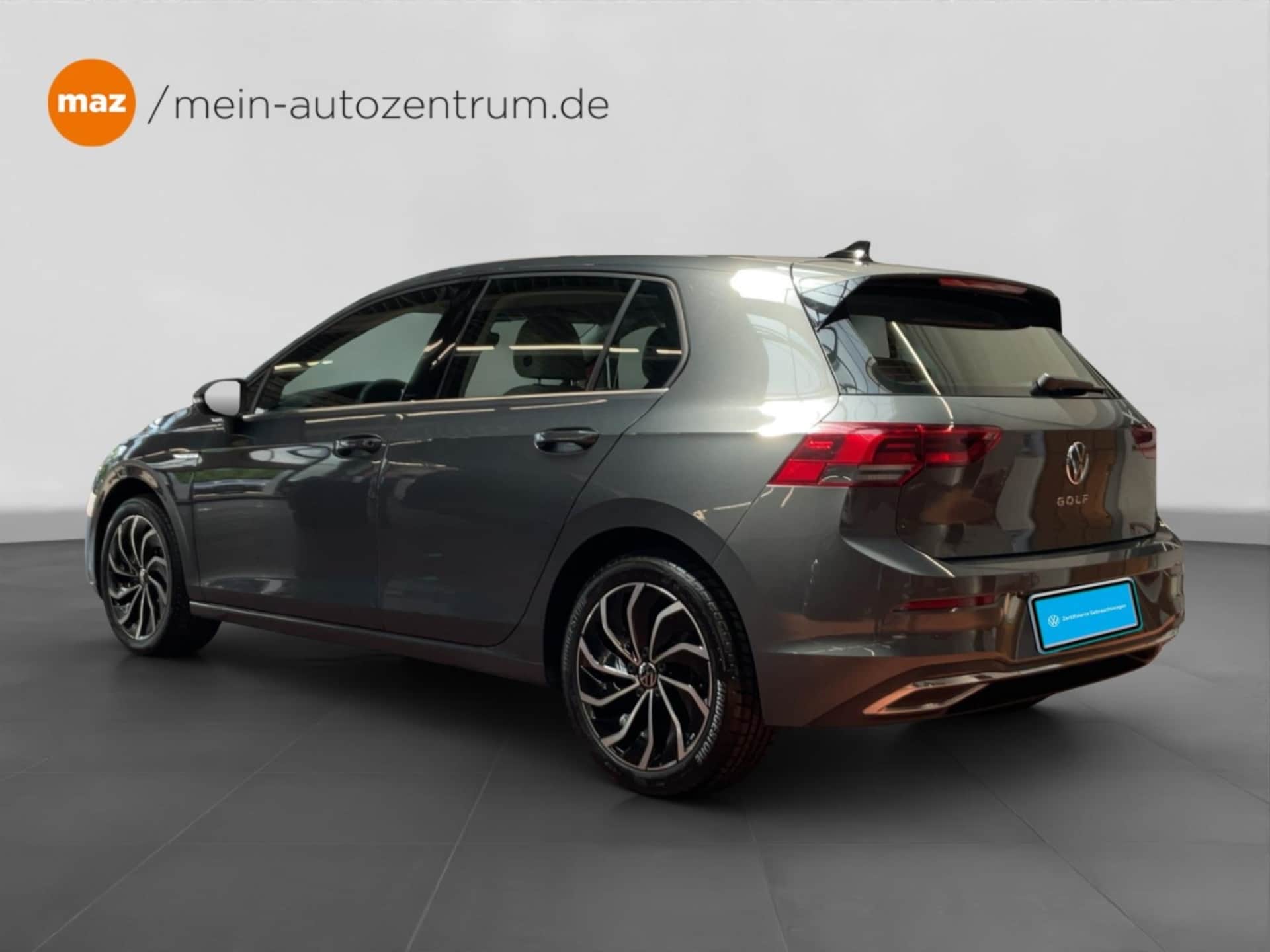 Volkswagen Golf Style