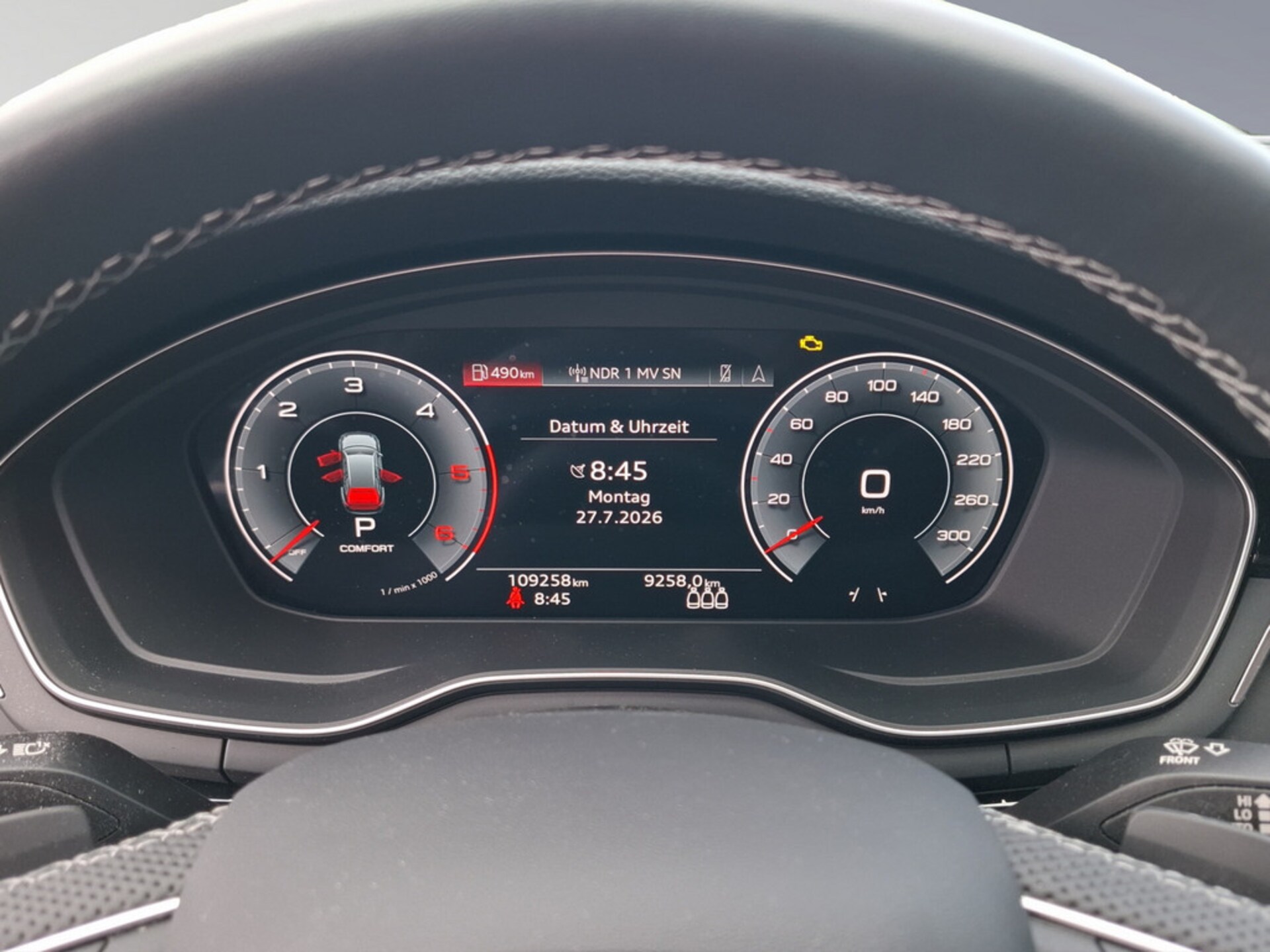 Audi A4 Avant S line
