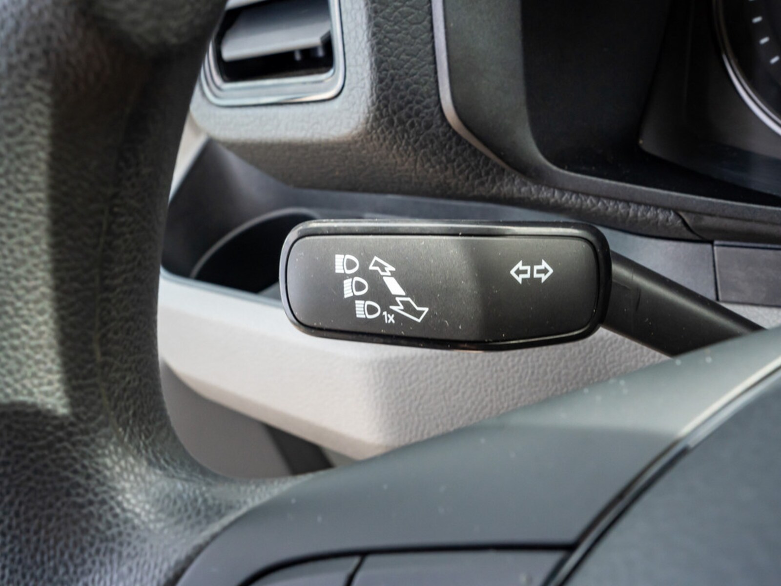 Volkswagen Crafter Kasten langer Radstand – Bild 16