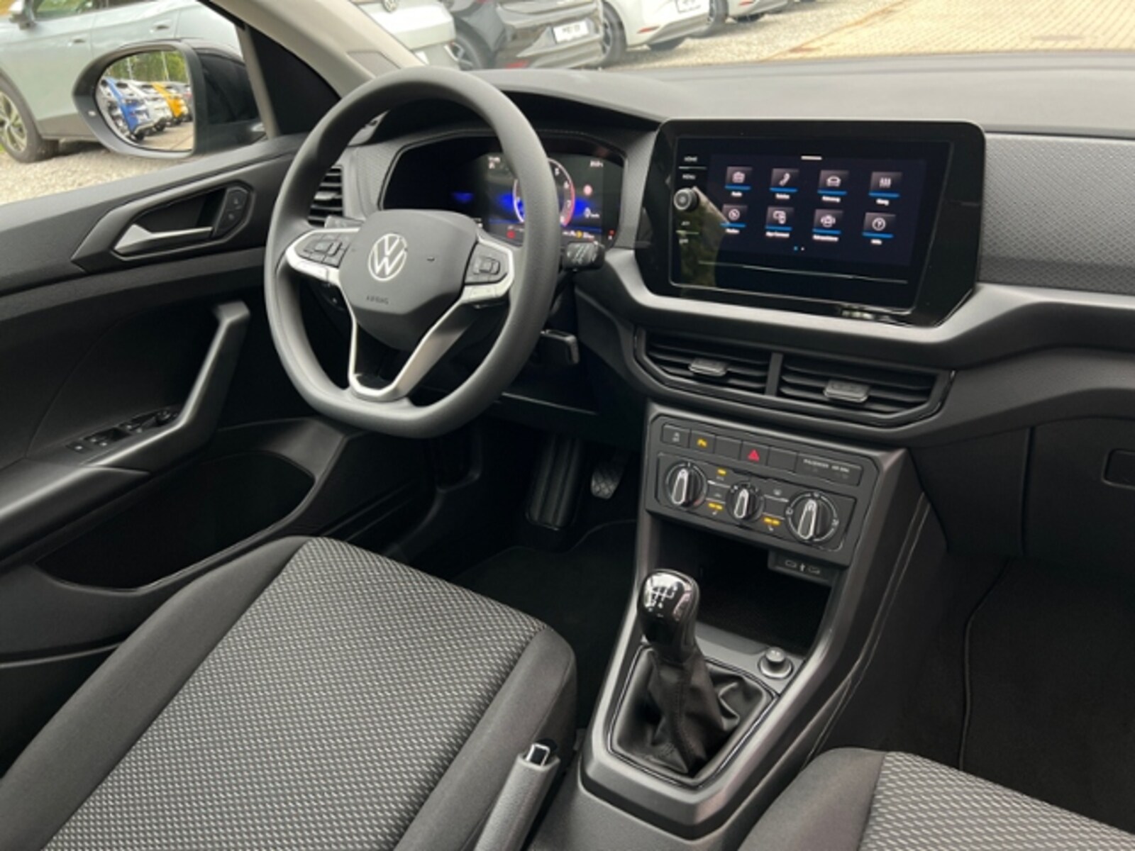 Volkswagen T-Cross – Bild 10