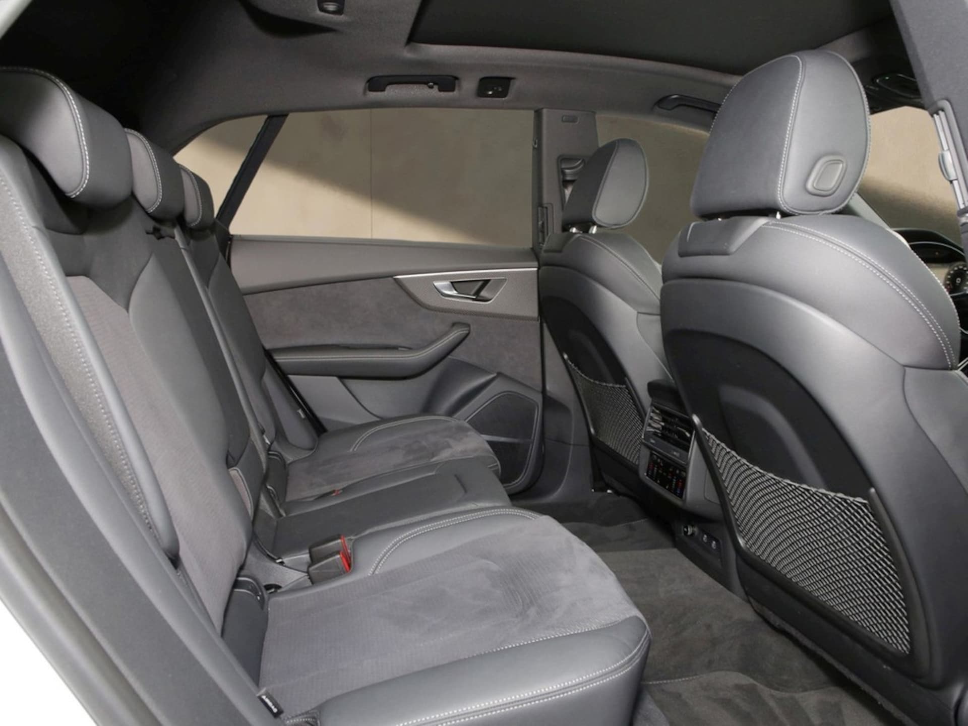 Audi SQ8 SUV
