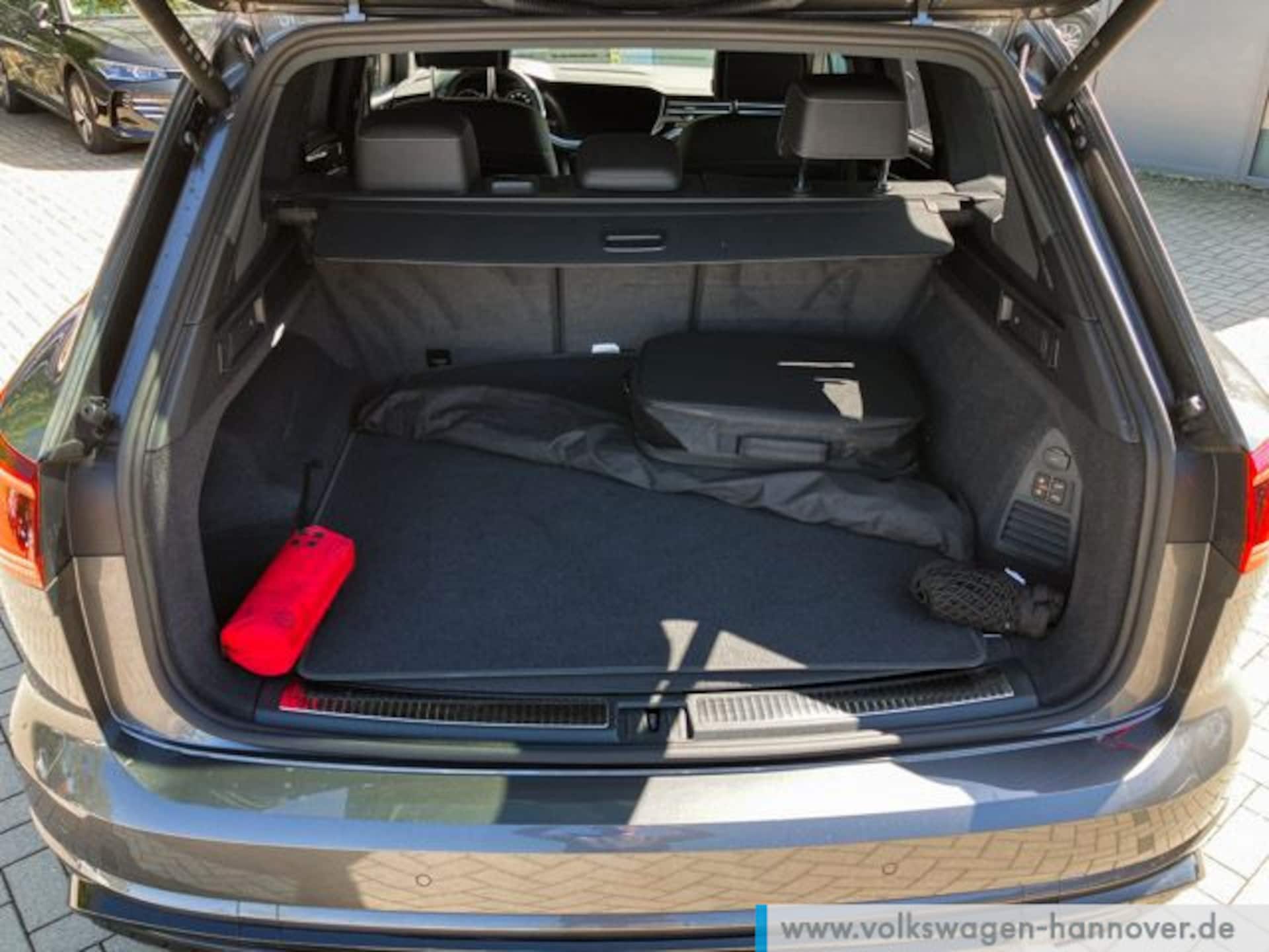Volkswagen Touareg R