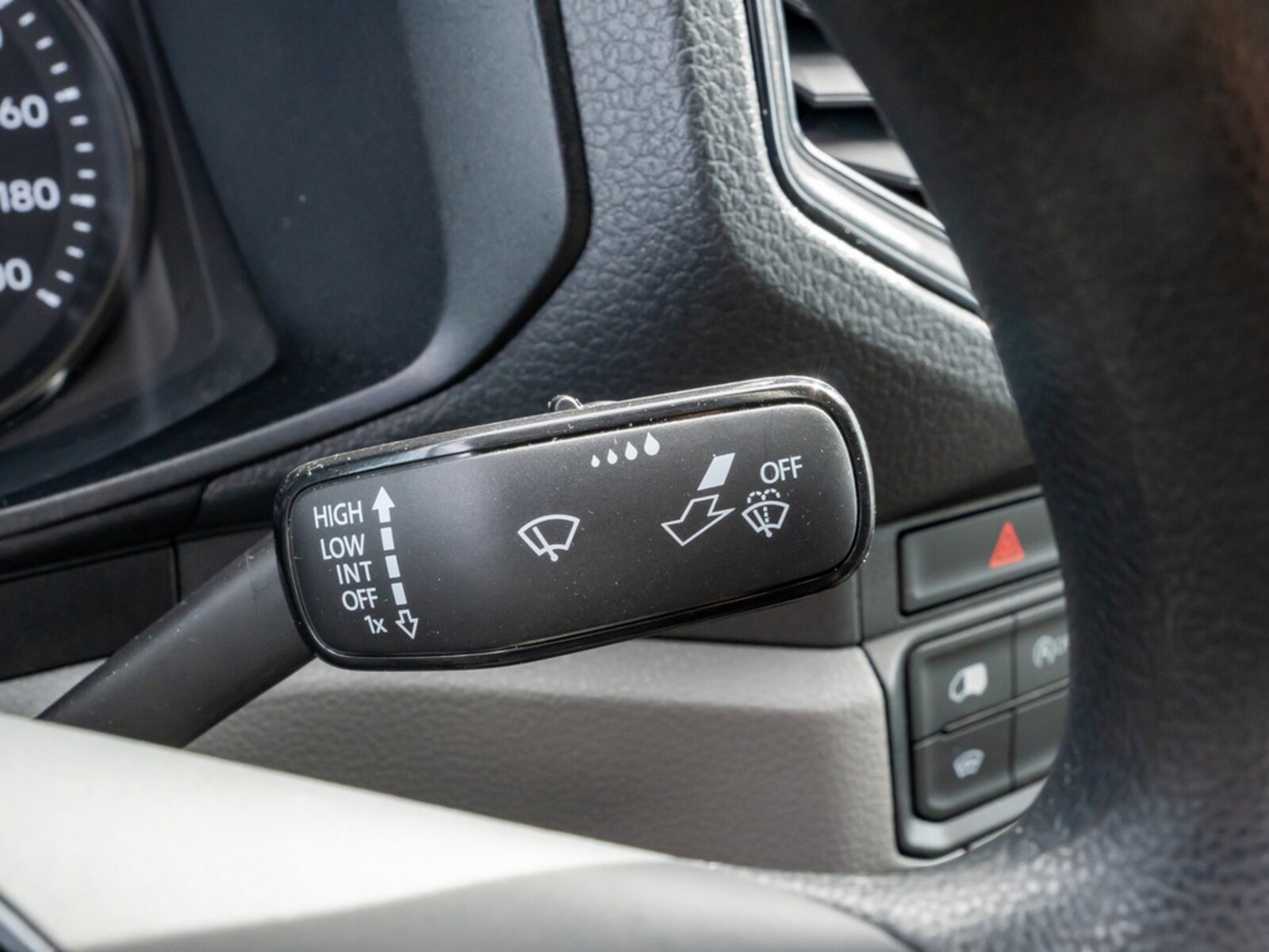 Volkswagen Crafter Kasten langer Radstand – Bild 17