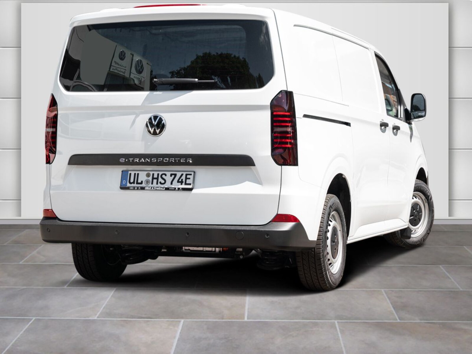 Volkswagen Transporter Kasten kurzer Radstand – Bild 2