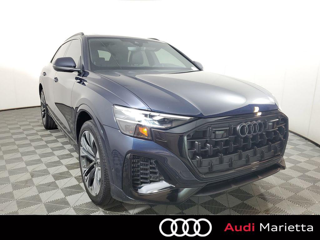 2025 Audi Q8 55 Premium quattro Tiptronic's photo
