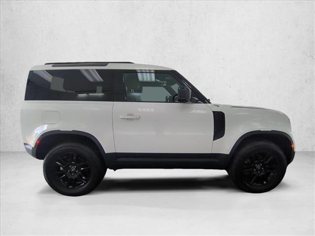 2024 Land Rover Defender