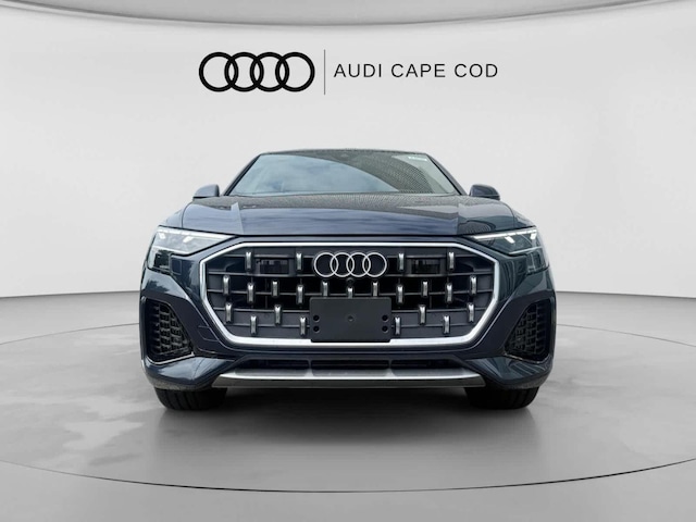 2026 Audi Q8