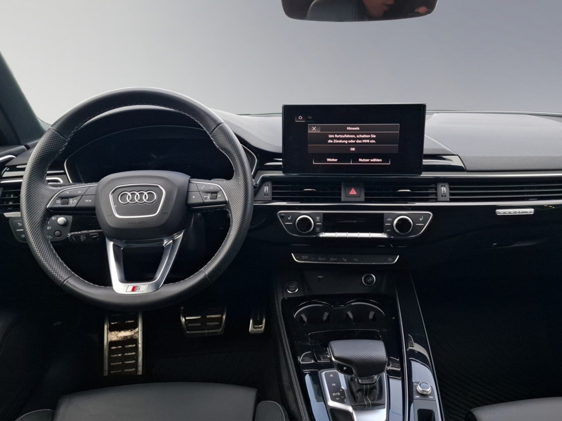 Audi A4 Avant S line