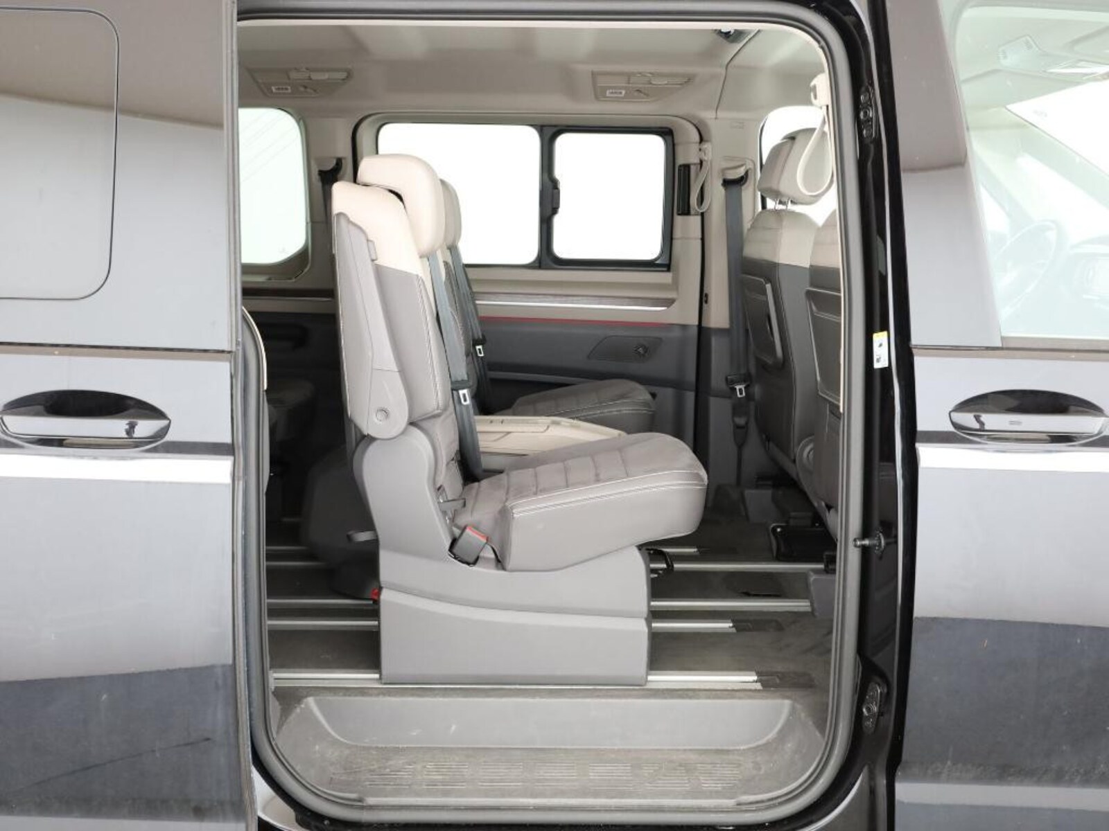 Volkswagen Multivan – Bild 7