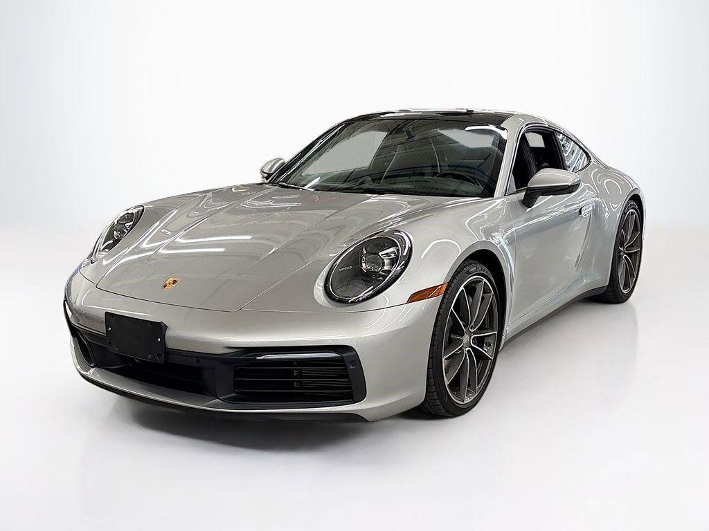 2022 Porsche 911 Carrera 4 Coupe's photo