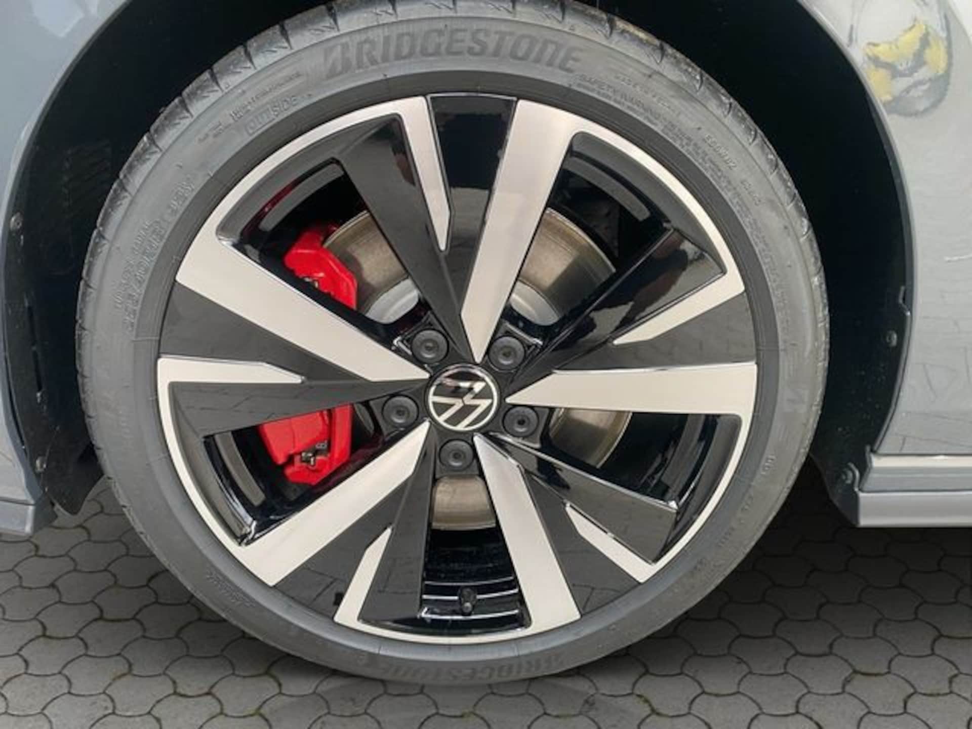 Volkswagen Golf GTE