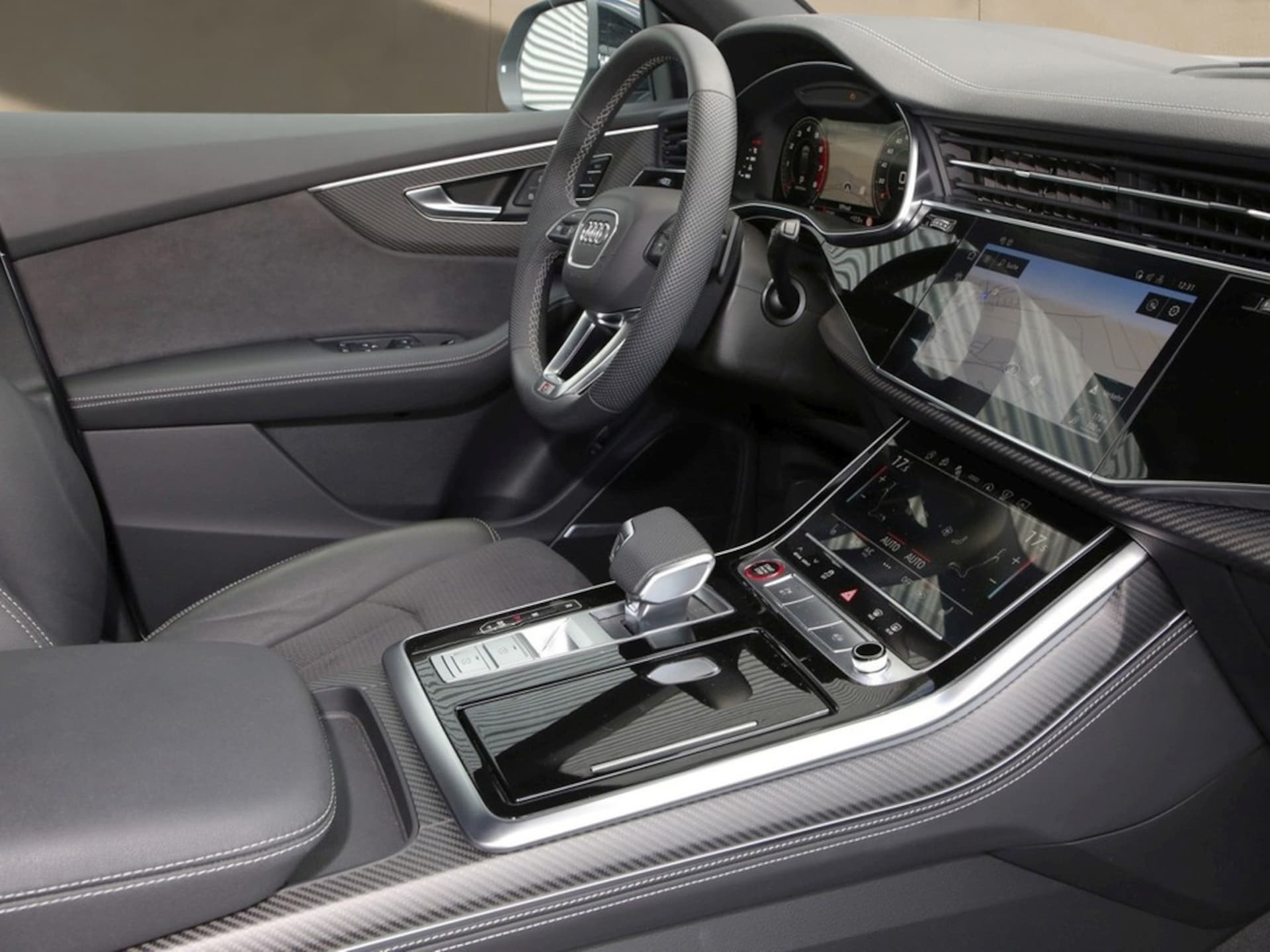 Audi SQ8 SUV