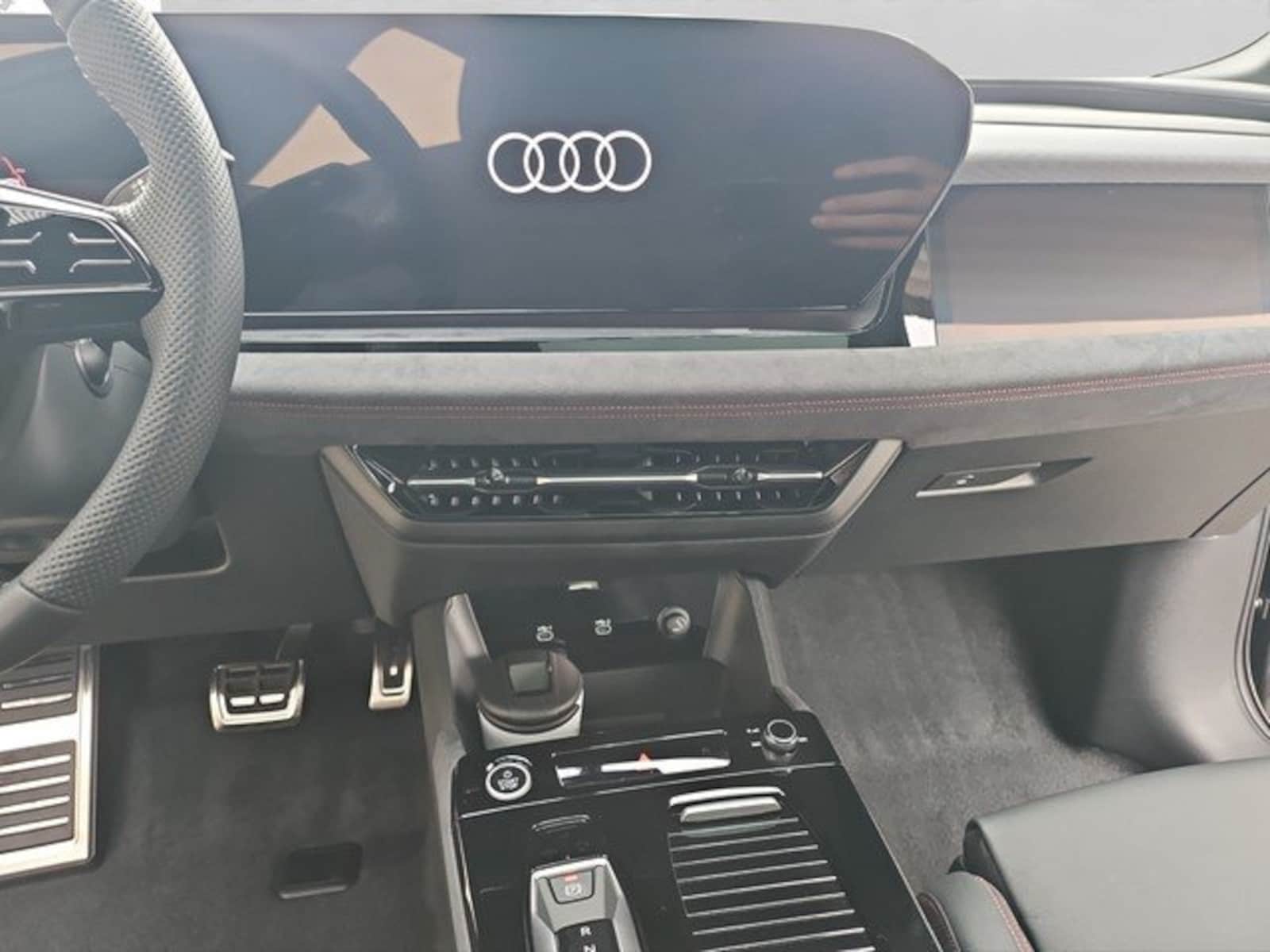 Audi Q6 Sportback e-tron – Bild 12