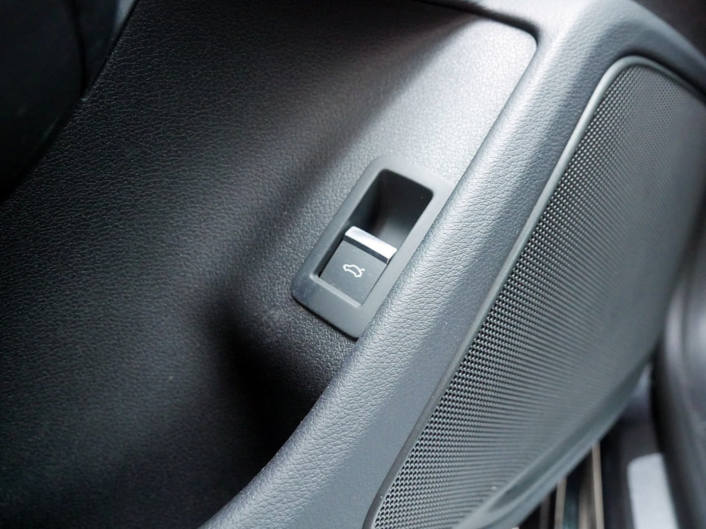 Bild über Audi S5 Cabriolet TFSI quattro tiptronic - für weitere Informationen kontaktieren Sie den Audi Partner