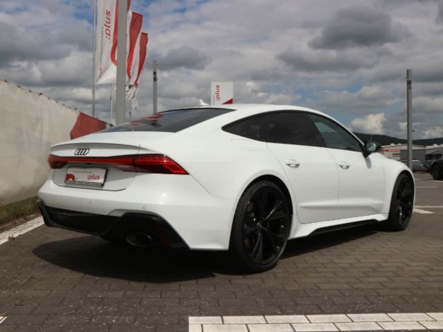 Bild über Audi RS 7 Sportback TFSI quattro tiptronic - für weitere Informationen kontaktieren Sie den Audi Partner