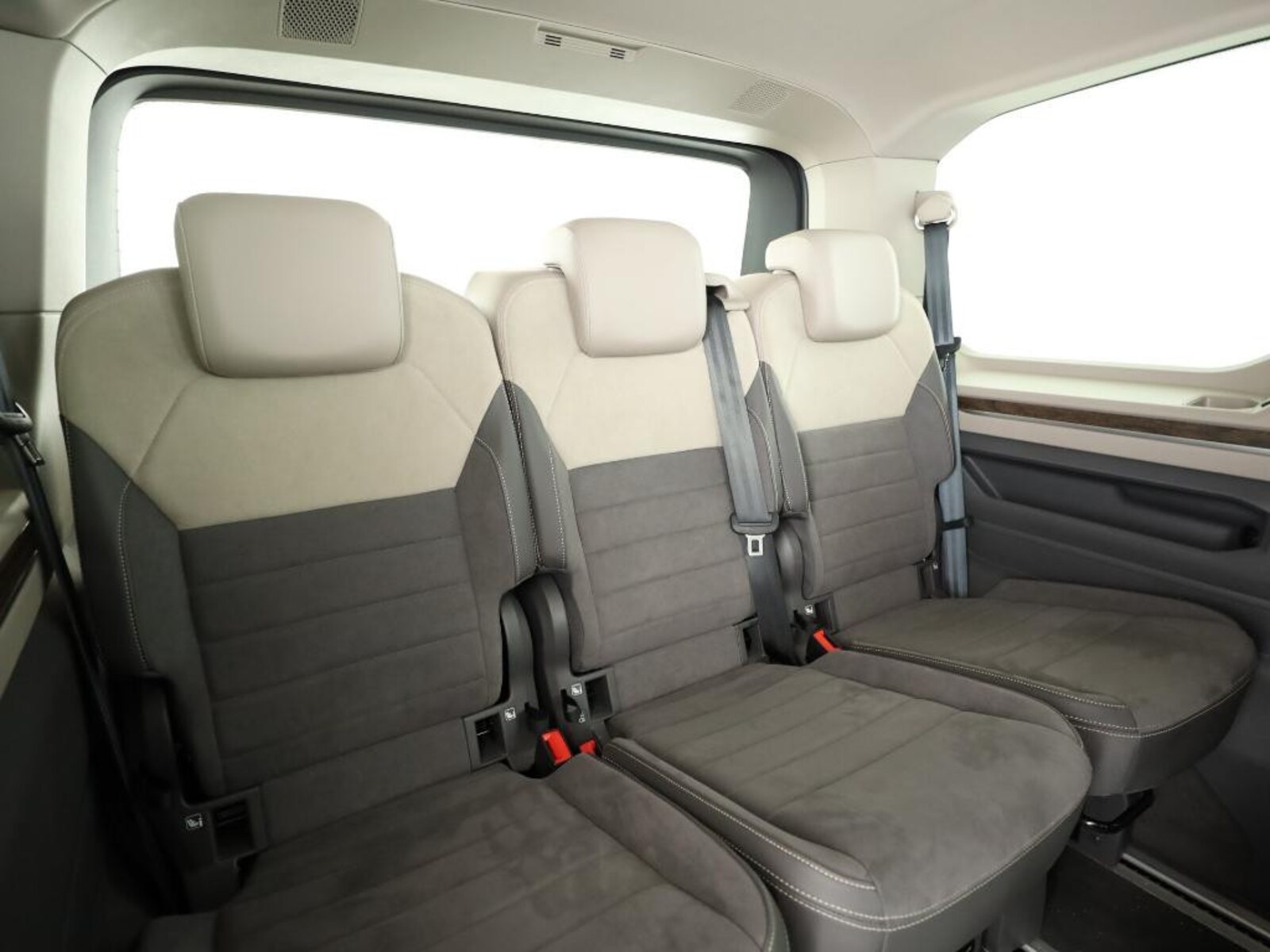 Volkswagen Multivan – Bild 8