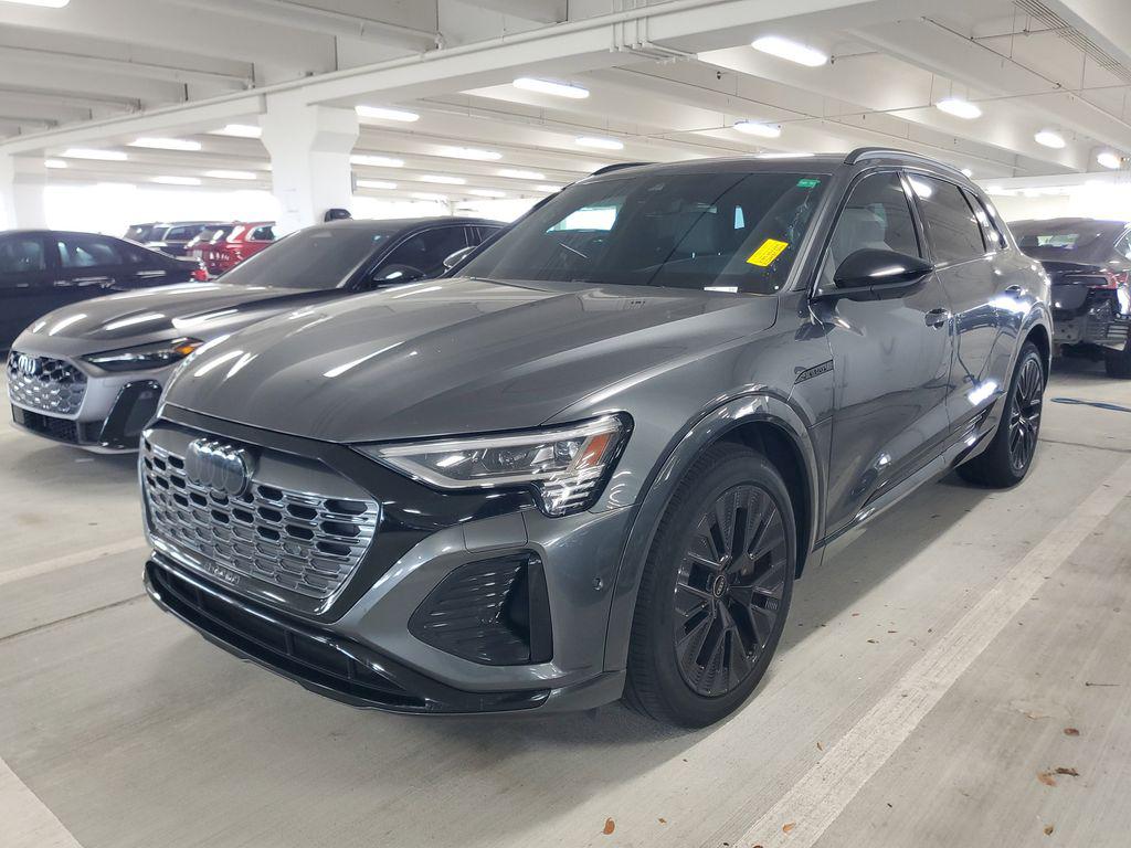 2024 Audi Q8 e-tron 55 114 kWh Prestige quattro's photo