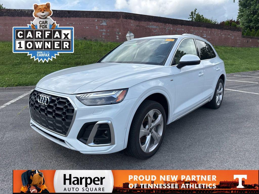 2023 Audi Q5 45 Prestige's photo