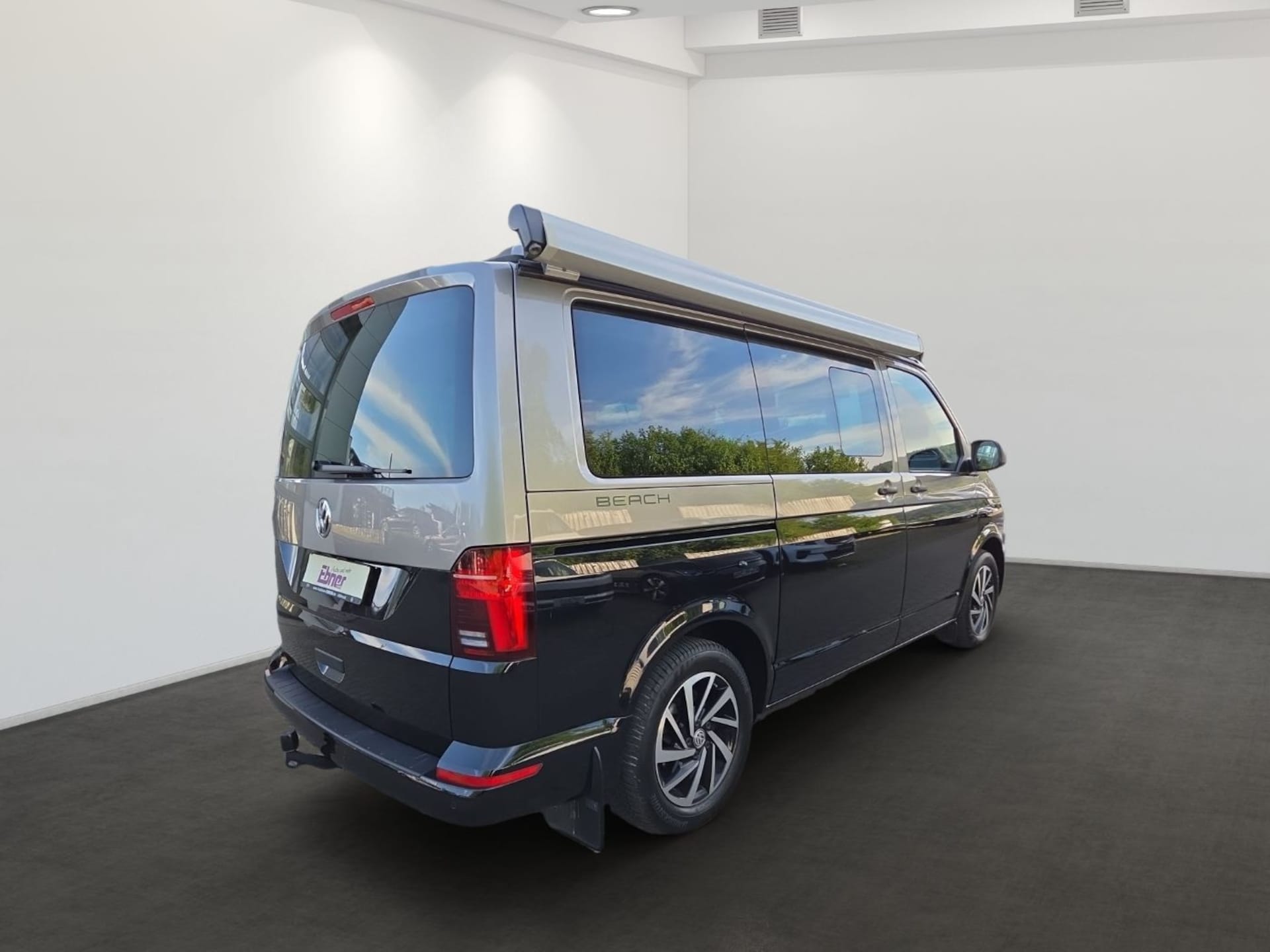 Volkswagen T6.1 California Beach