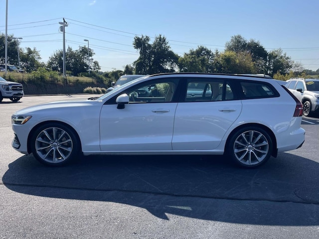 2020 Volvo V60