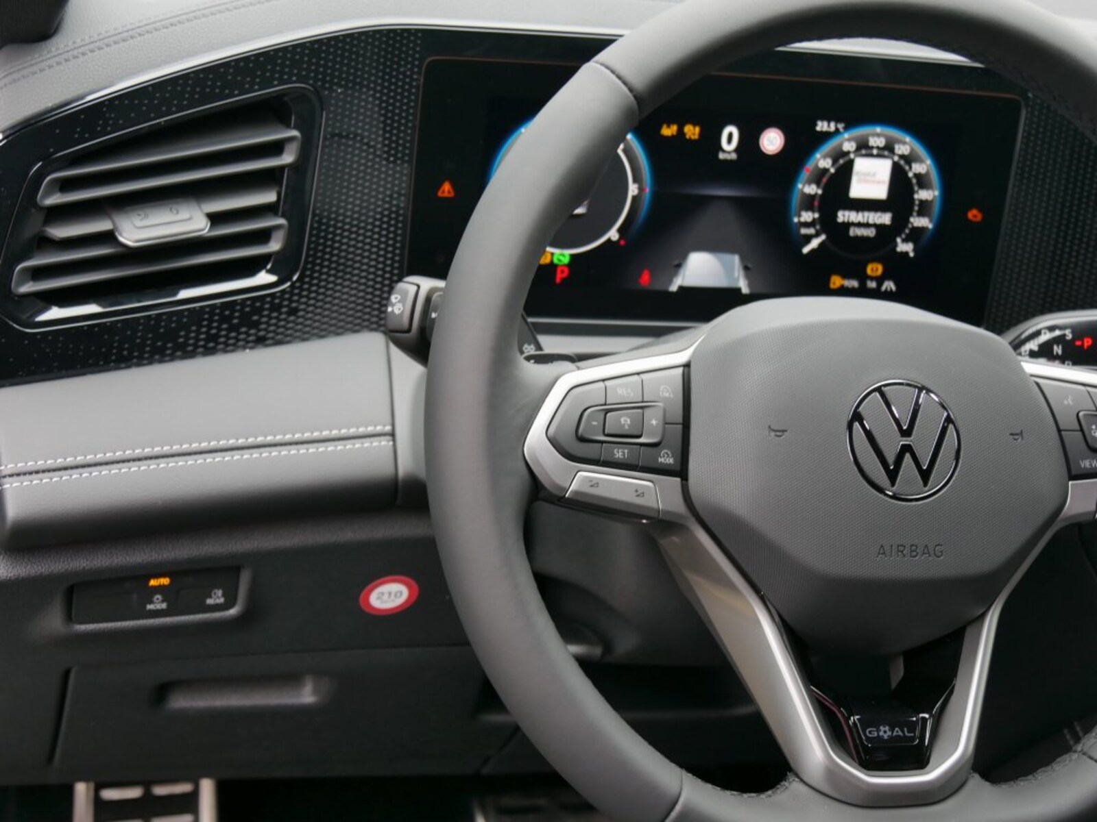 Volkswagen Tiguan – Bild 12