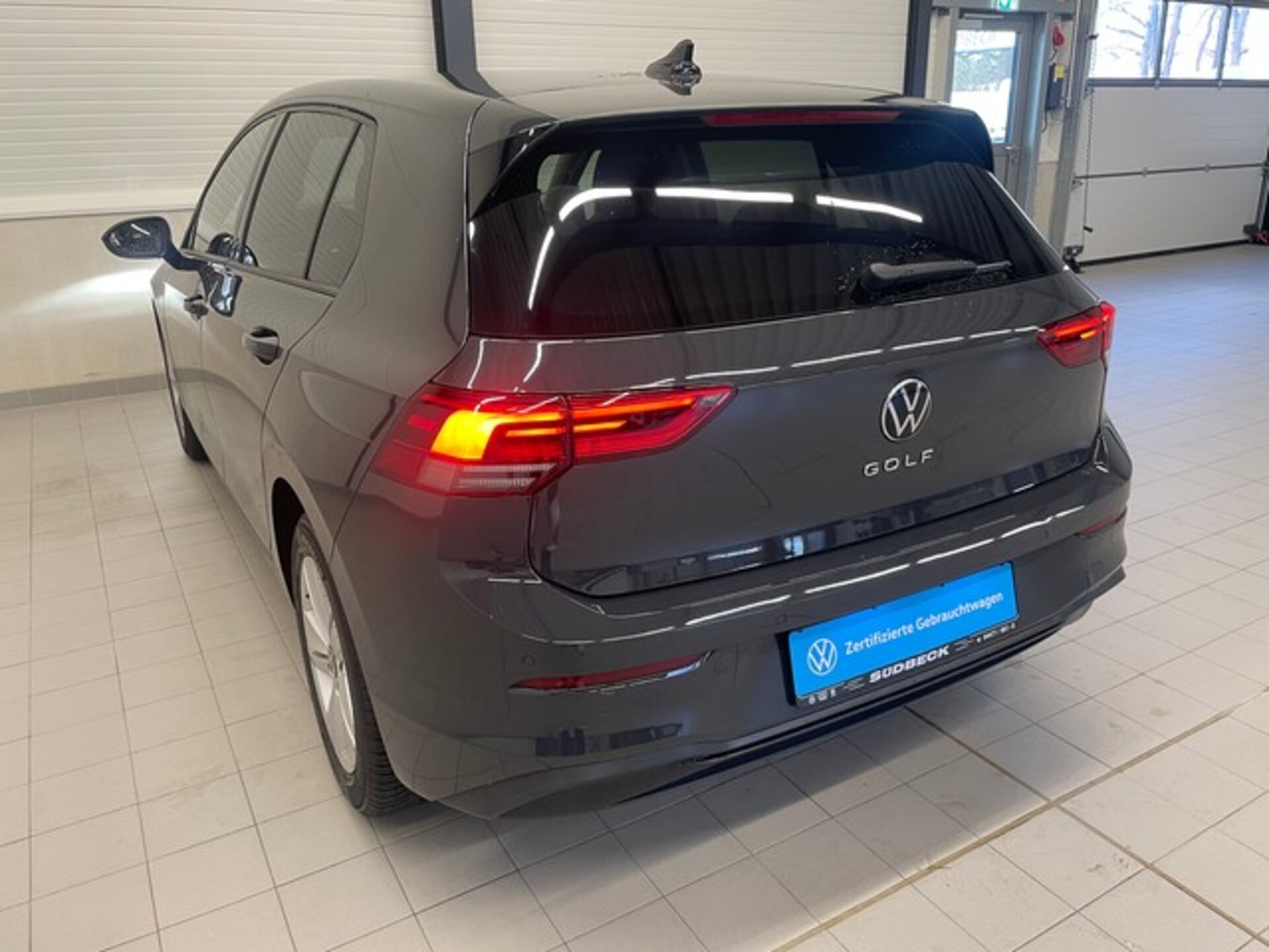 Volkswagen Golf Life