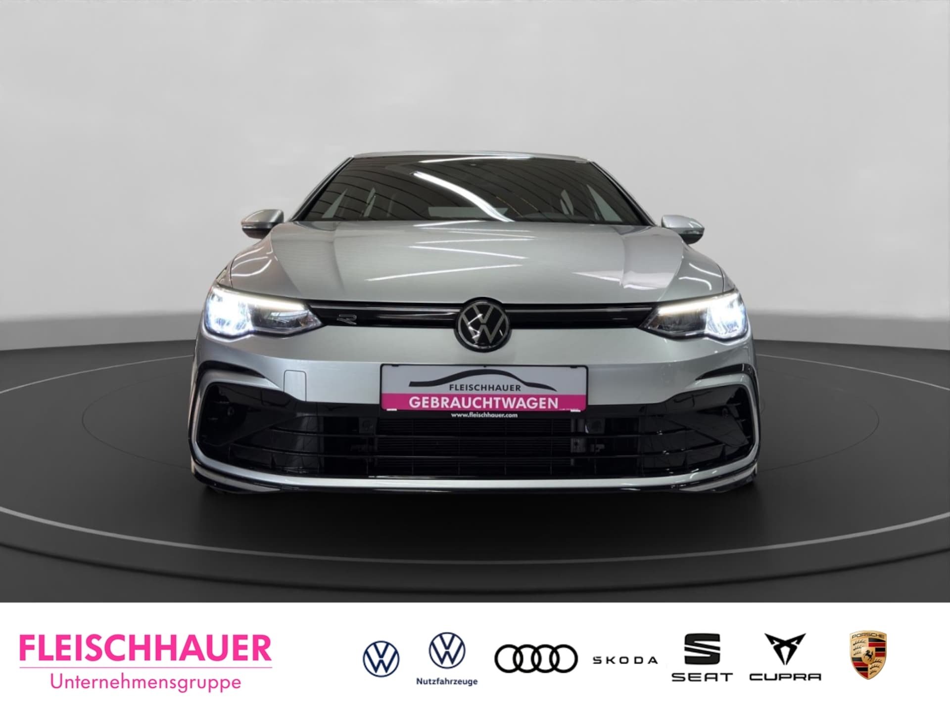 Volkswagen Golf R-Line