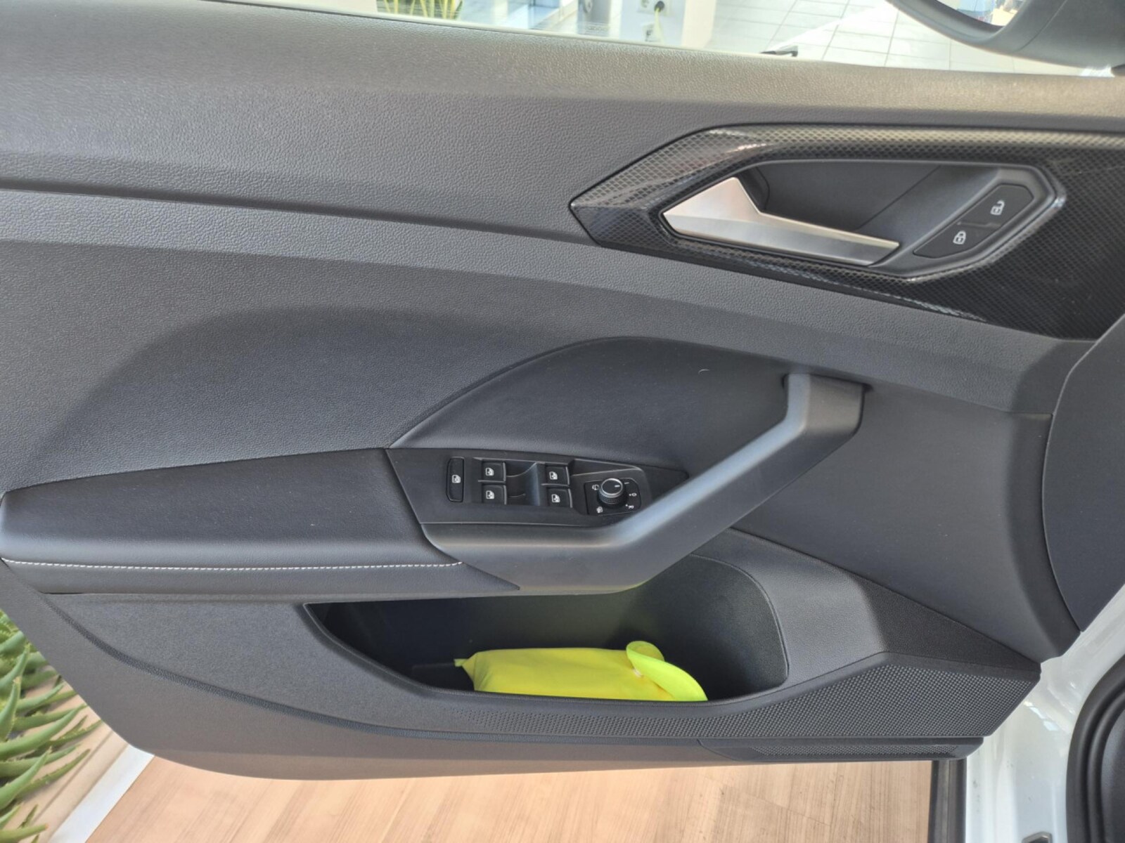 Volkswagen T-Cross – Bild 9