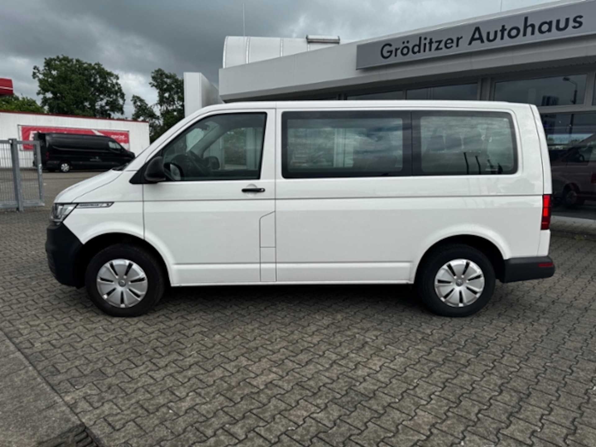 Volkswagen T6.1 Caravelle kurzer Radstand Trendline