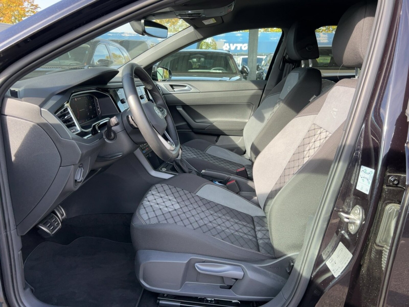 Volkswagen Polo – Bild 8