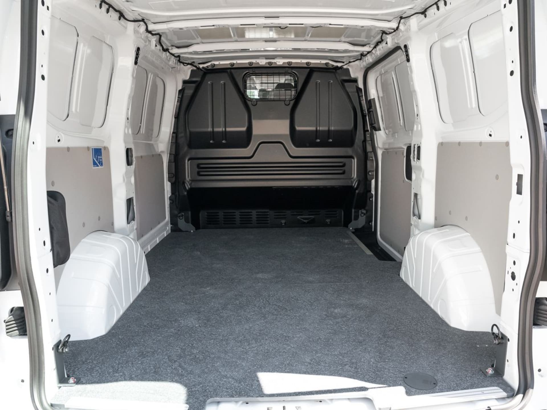 Volkswagen Transporter Kasten kurzer Radstand