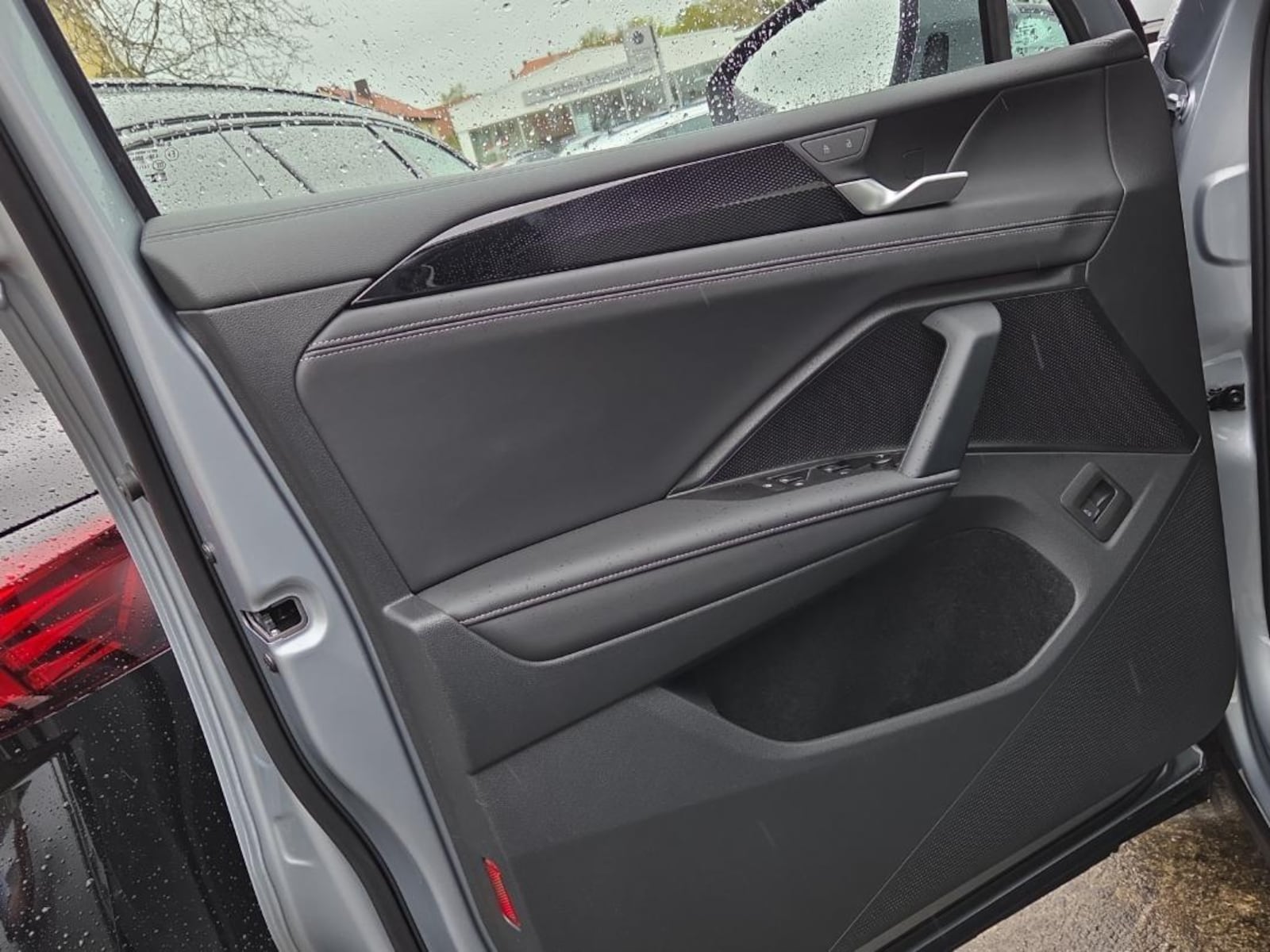Volkswagen Tiguan – Bild 9