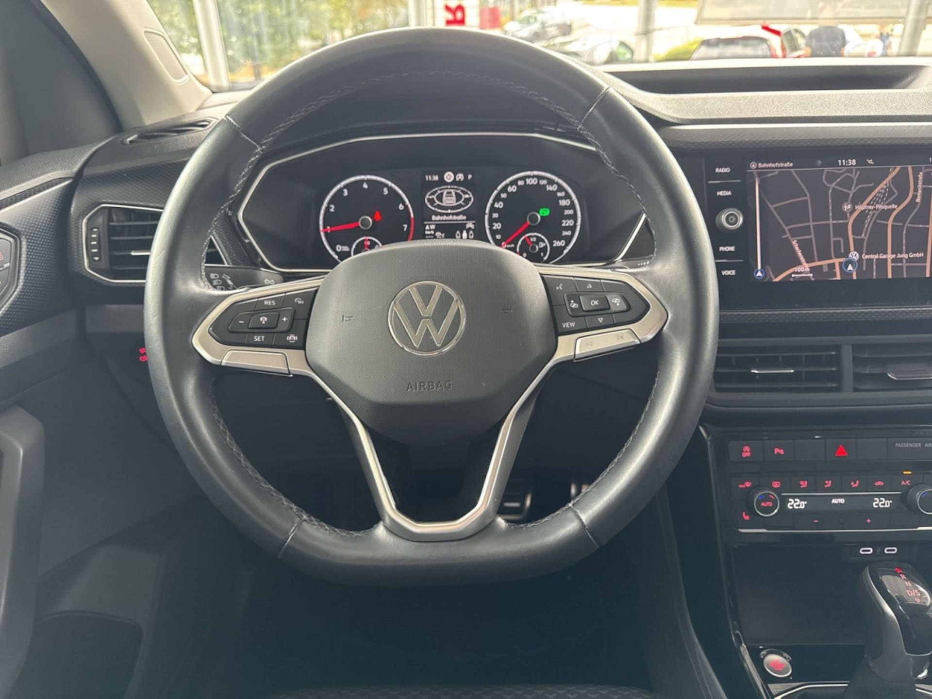 Volkswagen T-Cross United