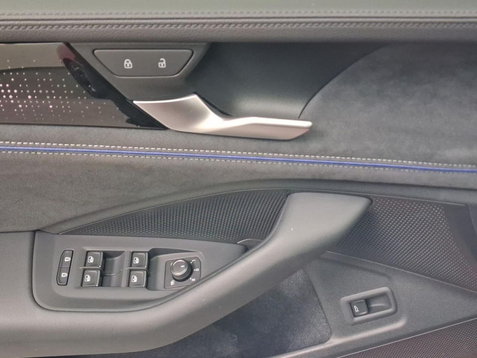 Volkswagen Passat – Bild 8