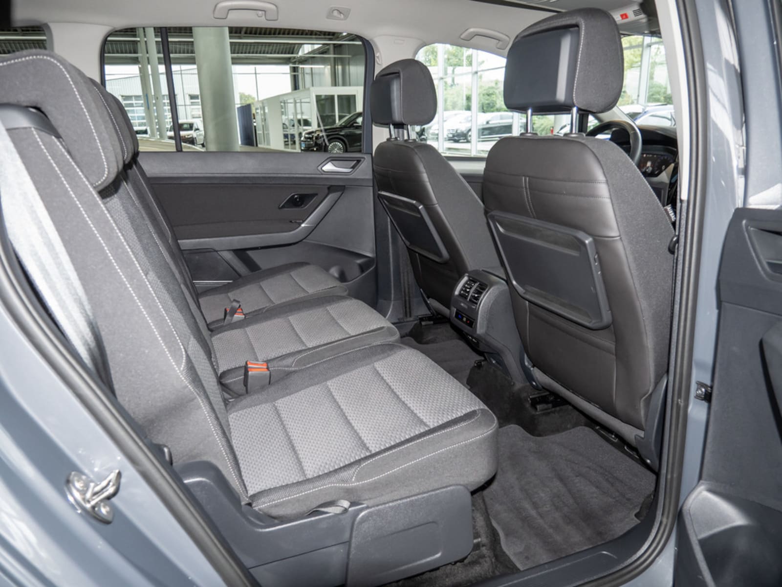 Volkswagen Touran – Bild 7
